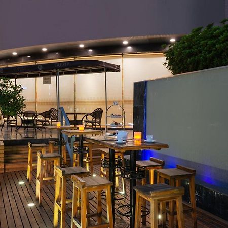 Holiday Inn Downtown Shanghai Luaran gambar